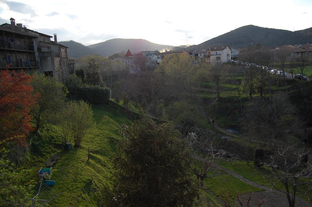 Can Salgueda Santa Pau Habitación foto